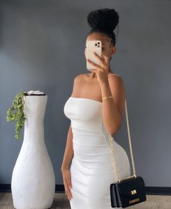 Ngoingwa Escorts
